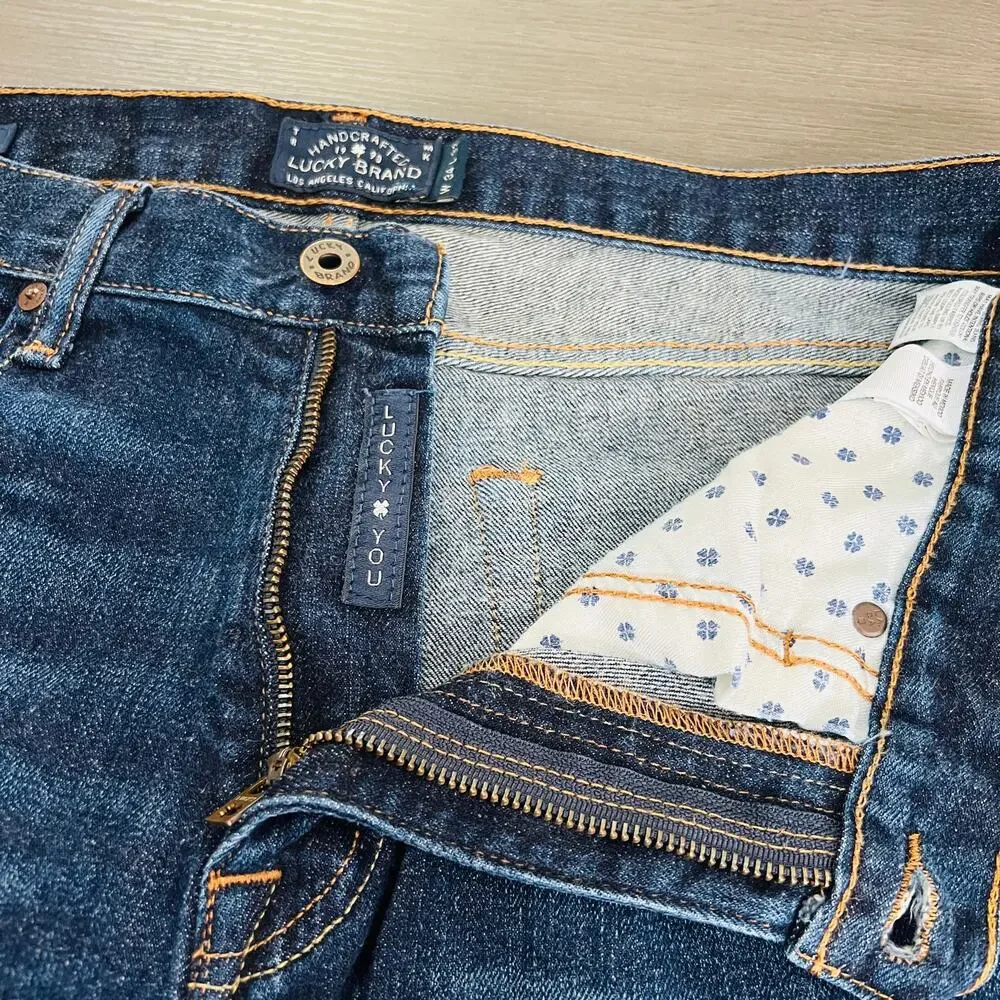 Lucky Brand Jeans Men's Size 34X32 Blue 410 Athletic Fit Straight Leg Denim